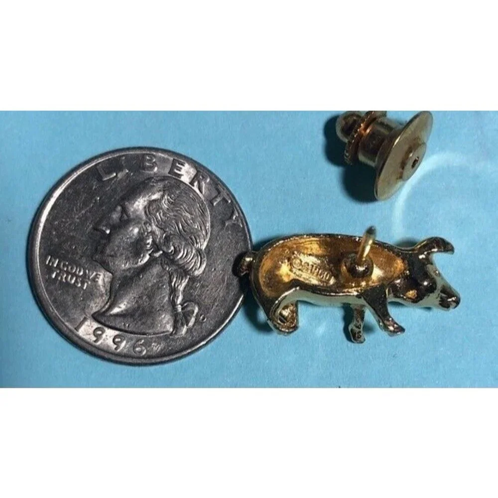 Gold Tone Pig 1